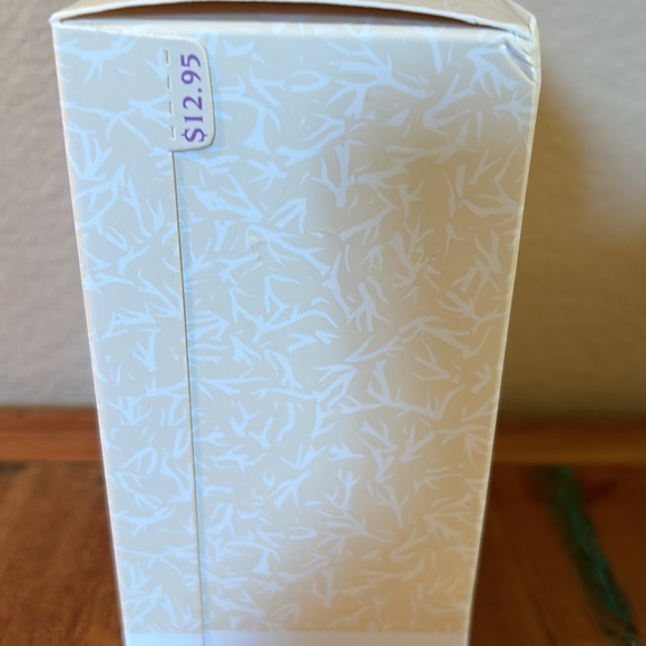 Hallmark collector Series Springtime Barbie - Picture 3 of 5